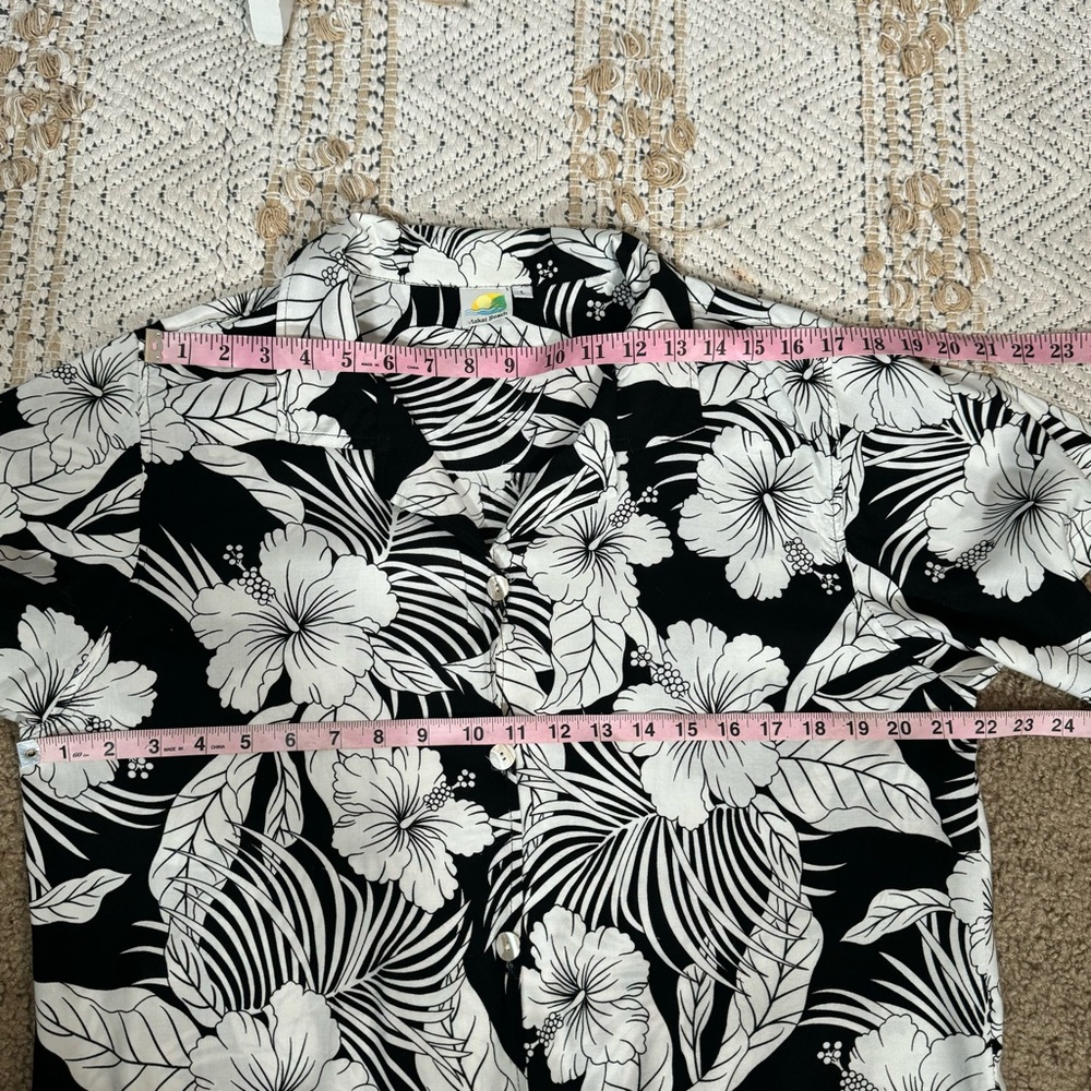 Makai Beach Black White Tropical Island Button Shirt - Picture 9 of 11